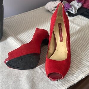 Bandolino Vibrant Red Suede Peep Toe Heels
